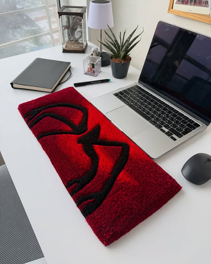 Red Spider Tufted Desk Rug