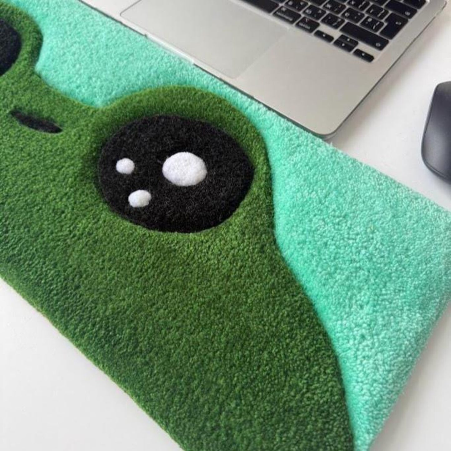 Grumpy Frog Tufted Desk Rug